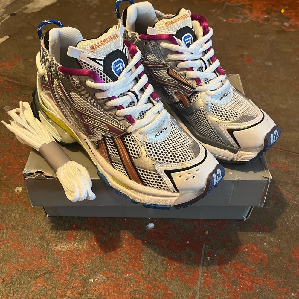 Balenciaga Runners